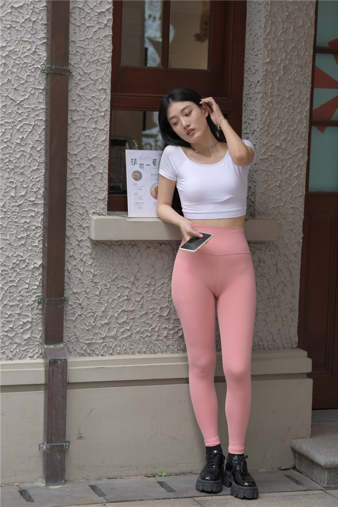 街拍摄影-粉色瑜伽裤小姐姐[449P/481MB]